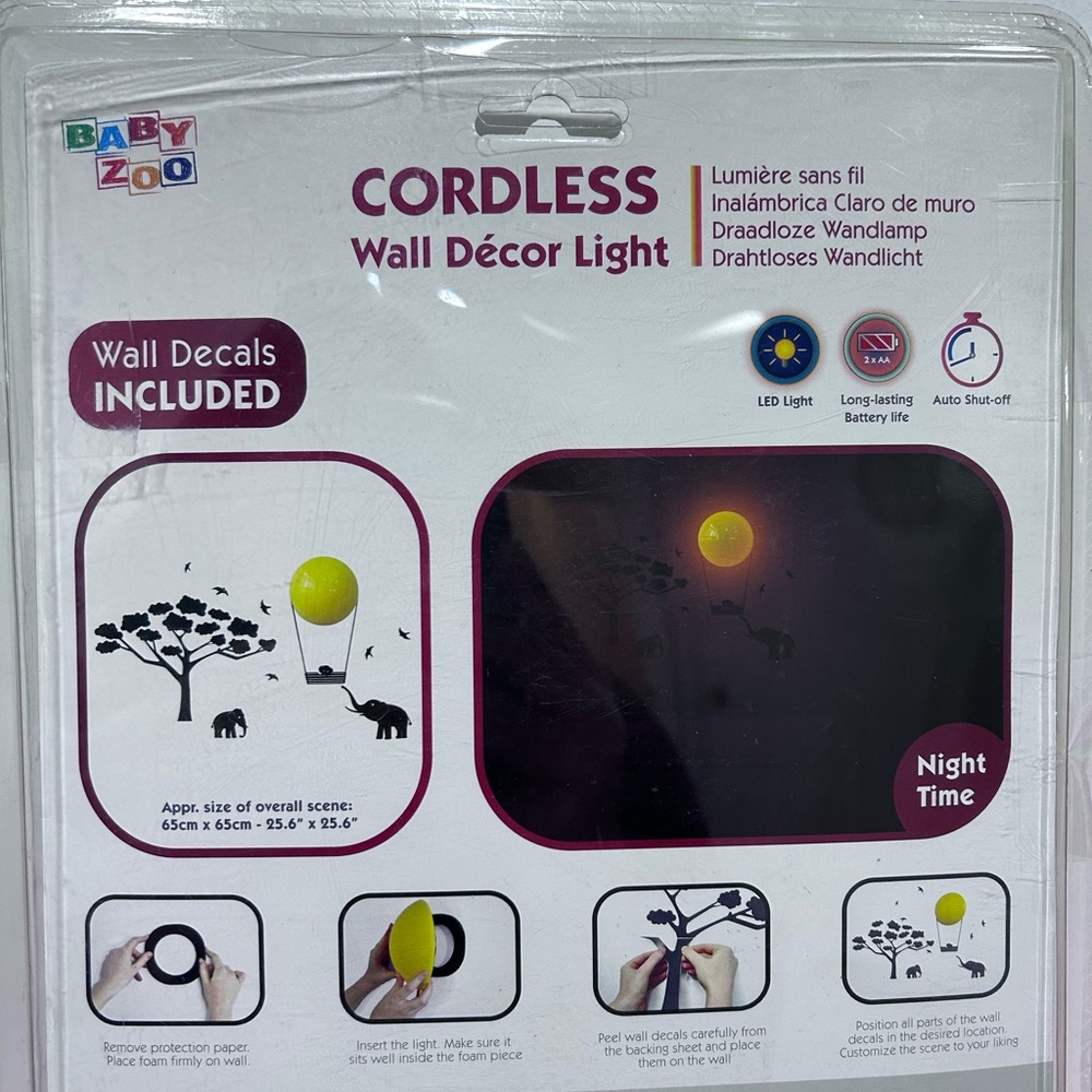 Baby Zoo Cordless LED Wall Decor‎ Light Auto Shut off with Wall Decal Included - Picture 6 of 9